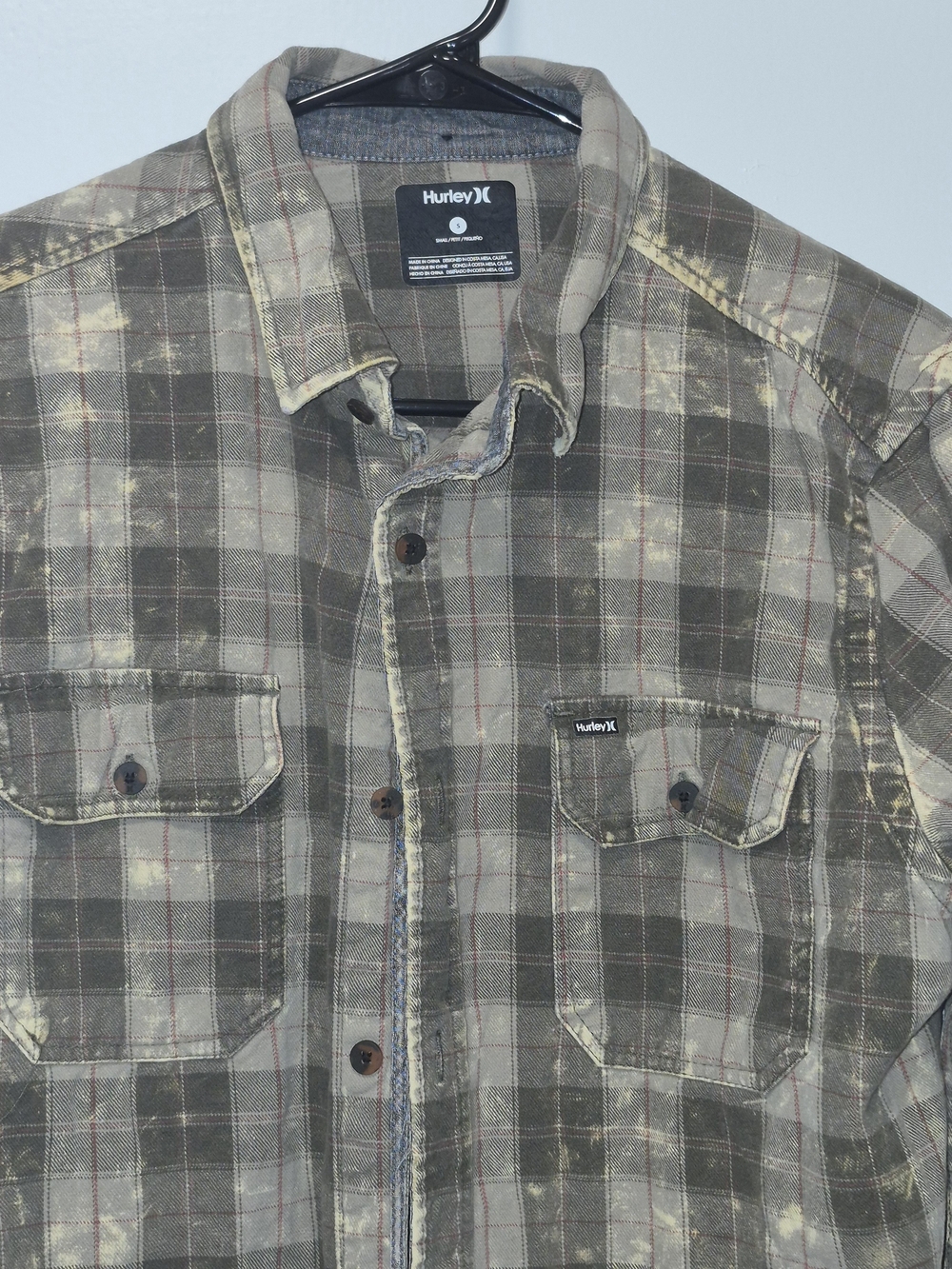 Hurley Men’s Olive Plaid Button-Up Shirt